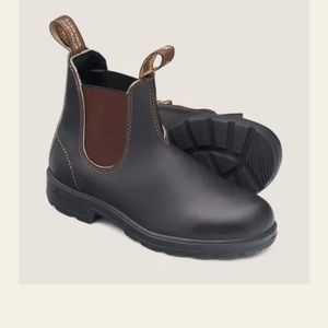 *NIB* Blundstone Chelsea Boots